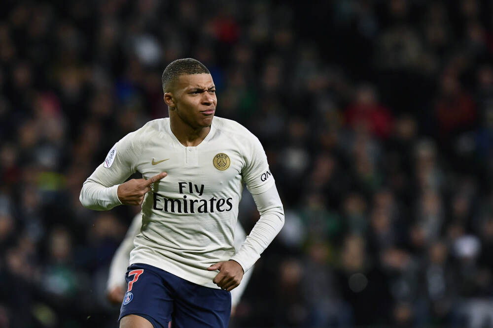 加速电动化步伐，雷克萨斯深度融入华南市场